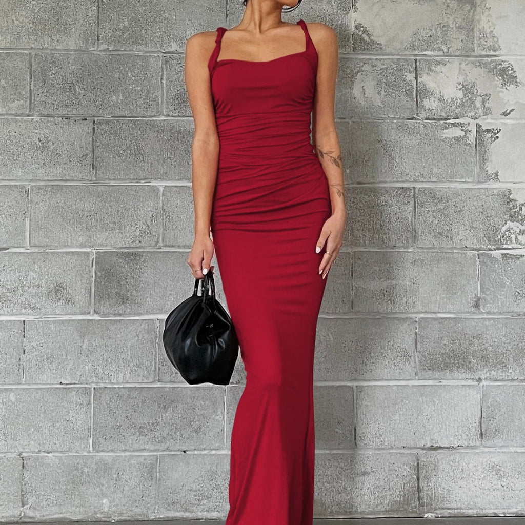 Figurbetontes Maxikleid mit Spaghetti-Trägern - Lirome